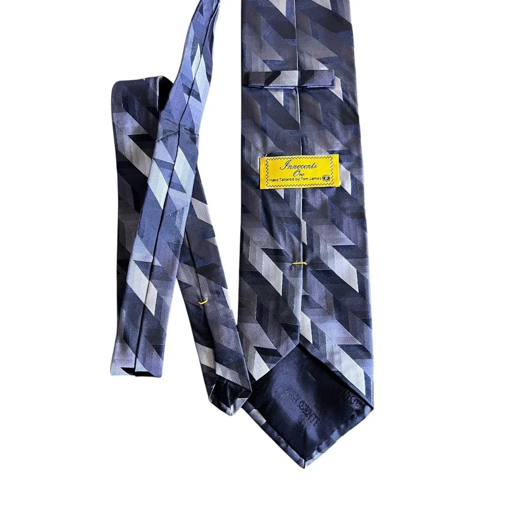 Innocenti Oro by Tom James Geometric Necktie‎ All Silk Designer Tie Gray Black